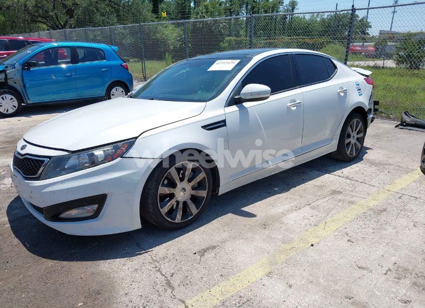 Photo 2 of 2012 Kia Optima SX (VIN 5XXGR4A64CG046593)