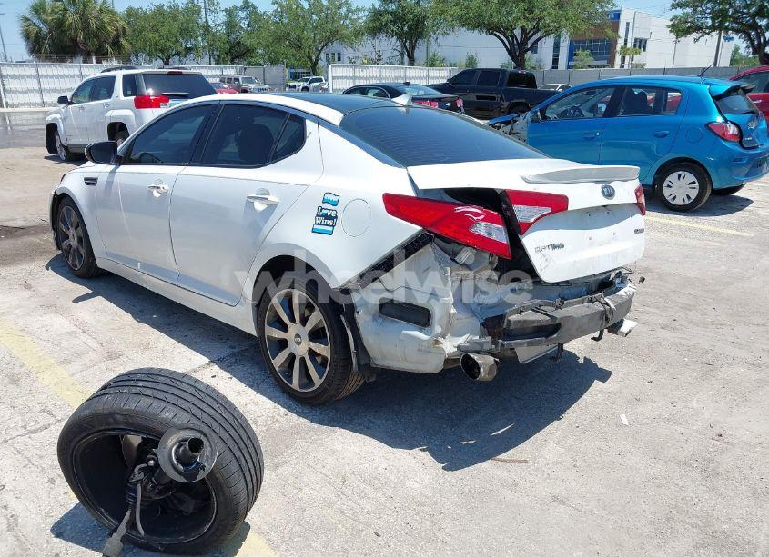 Photo 3 of 2012 Kia Optima SX (VIN 5XXGR4A64CG046593)