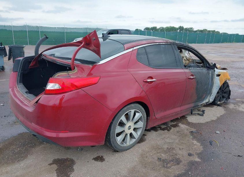 Photo 4 of 2012 Kia Optima SX (VIN 5XXGR4A64CG080713)