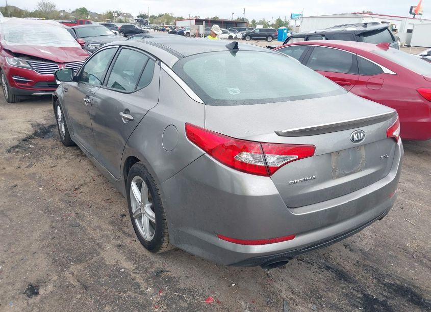 Photo 3 of 2013 Kia Optima SX (VIN 5XXGR4A64DG106552)