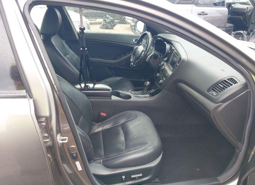 Photo 5 of 2013 Kia Optima SX (VIN 5XXGR4A64DG106552)