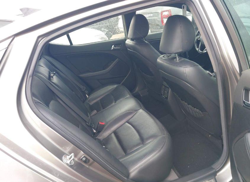 Photo 8 of 2013 Kia Optima SX (VIN 5XXGR4A64DG106552)