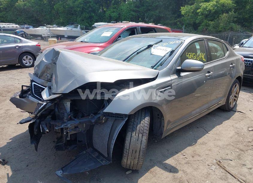 Photo 2 of 2013 Kia Optima SX (VIN 5XXGR4A64DG119351)