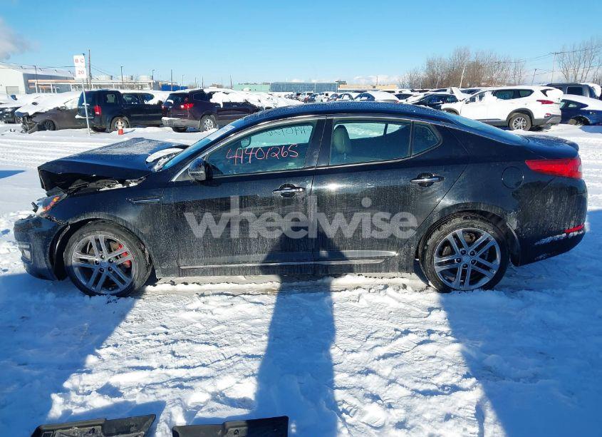 Photo 14 of 2013 Kia Optima SX (VIN 5XXGR4A64DG140927)