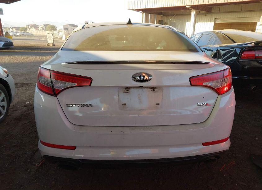 Photo 15 of 2013 Kia Optima SX (VIN 5XXGR4A64DG162135)