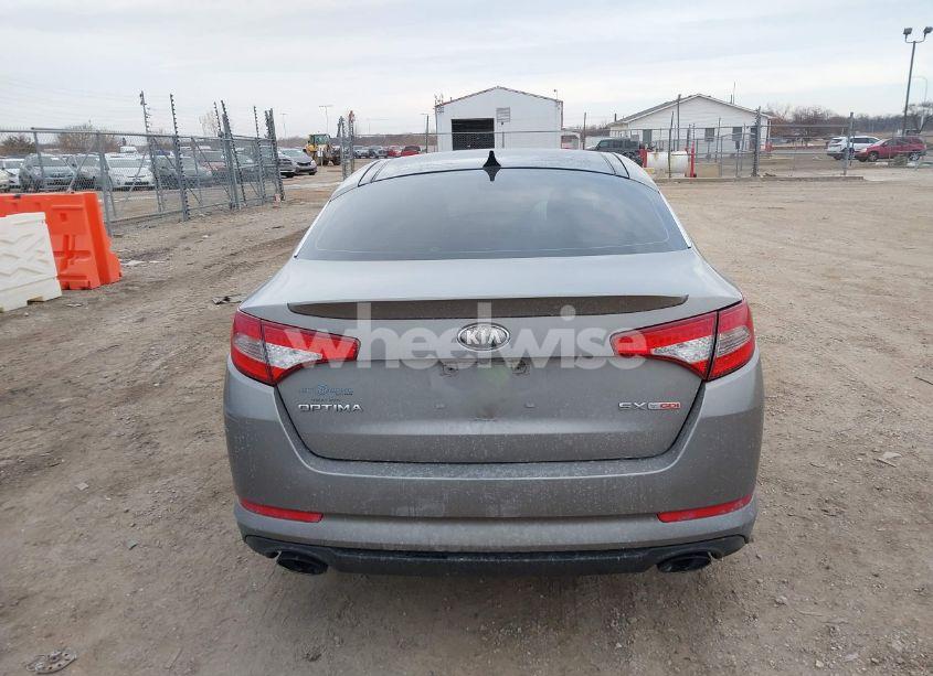 Photo 17 of 2013 Kia Optima SX (VIN 5XXGR4A64DG209941)
