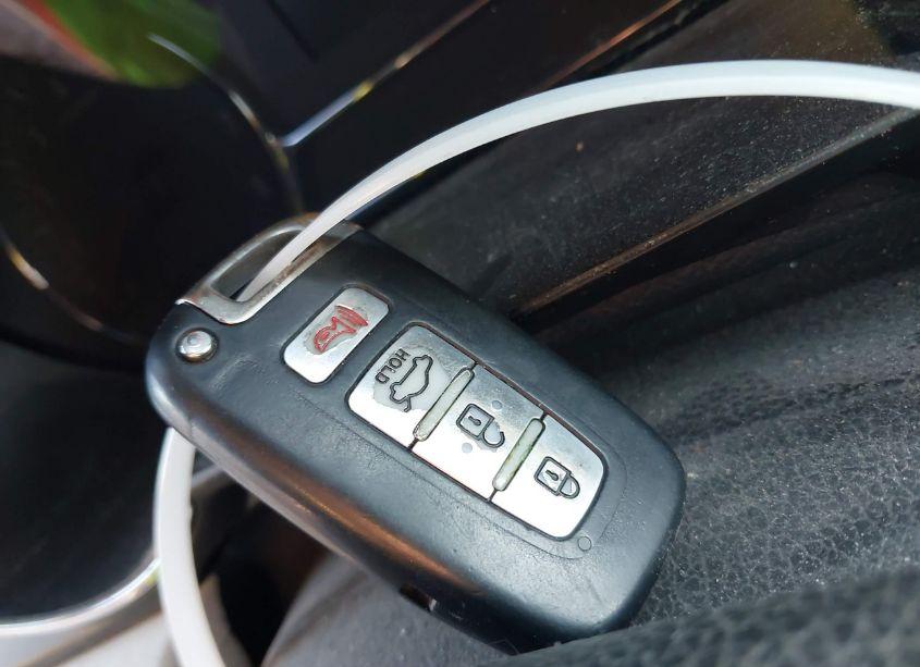 Photo 11 of 2013 Kia Optima SX (VIN 5XXGR4A64DG221569)