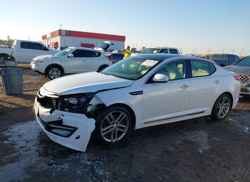 Photo 14 of 2013 Kia Optima SX (VIN 5XXGR4A64DG221569)