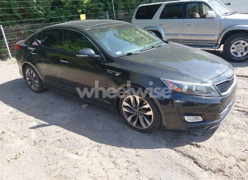 2014 Kia Optima SX TURBO (VIN 5XXGR4A64EG262205) main photo