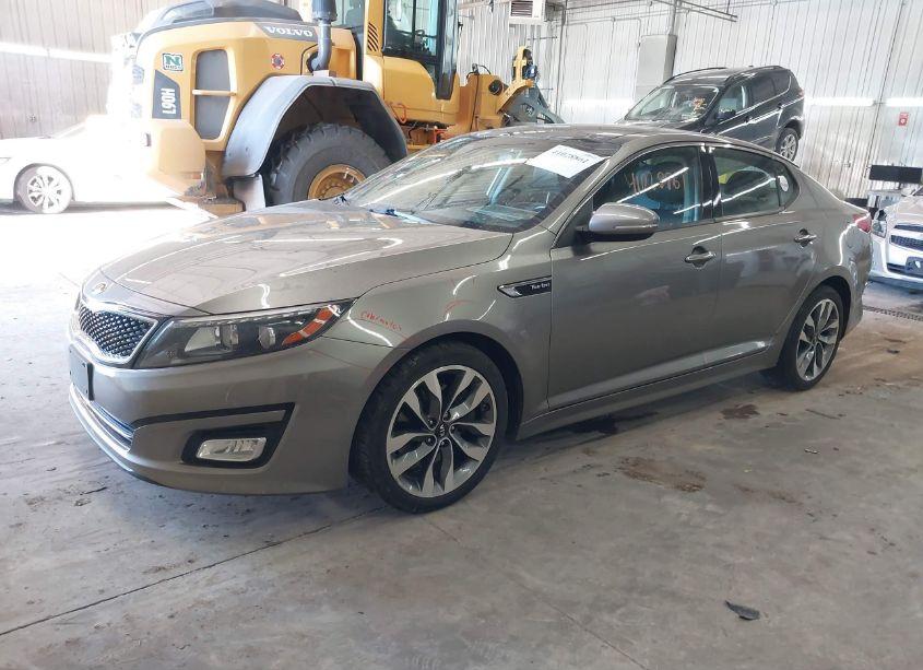 Photo 2 of 2015 Kia Optima SX TURBO (VIN 5XXGR4A64FG365416)