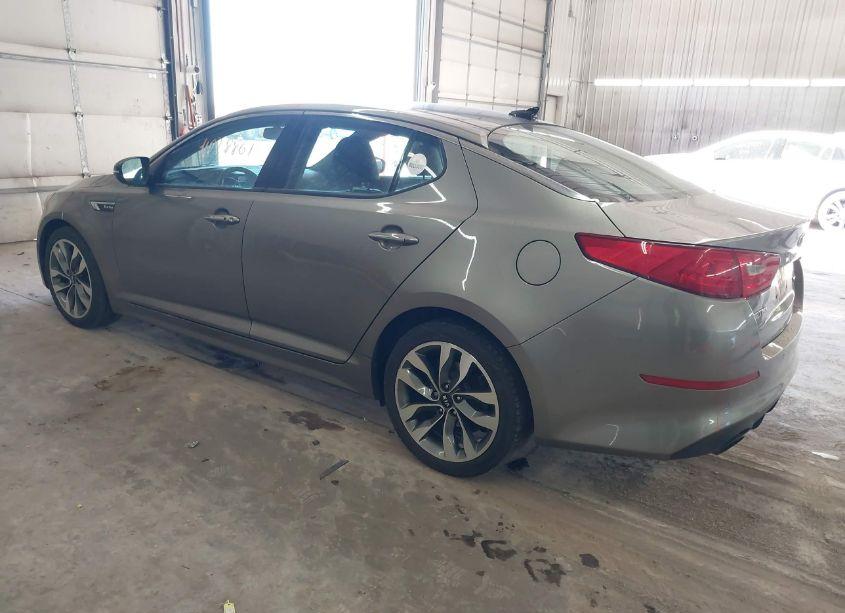 Photo 3 of 2015 Kia Optima SX TURBO (VIN 5XXGR4A64FG365416)