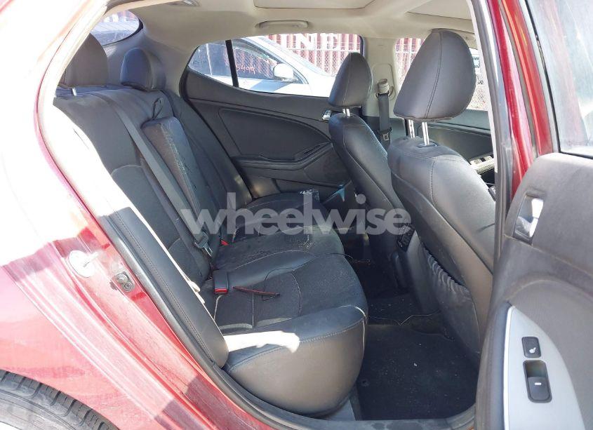 Photo 8 of 2015 Kia Optima SX TURBO (VIN 5XXGR4A64FG396164)