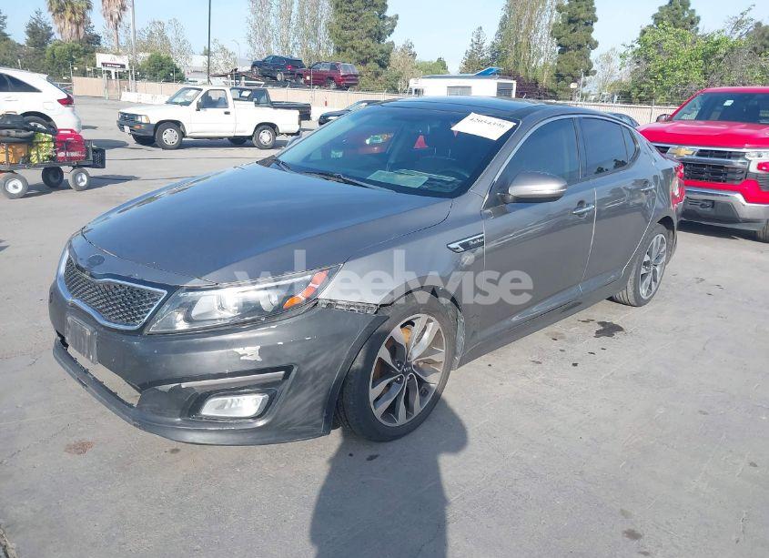 Photo 2 of 2015 Kia Optima SX TURBO (VIN 5XXGR4A64FG458369)