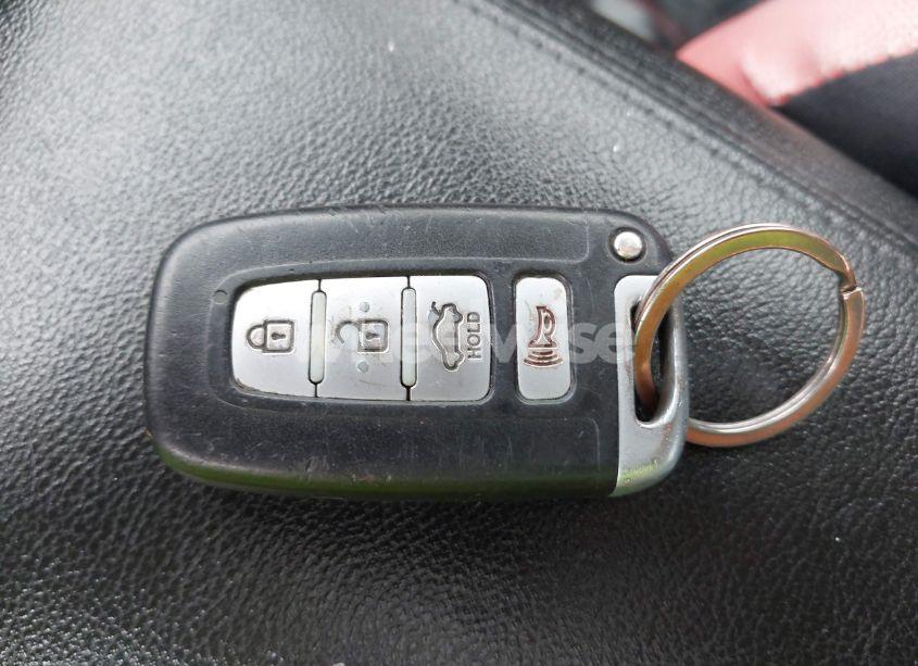 Photo 11 of 2012 Kia Optima SX (VIN 5XXGR4A65CG010749)