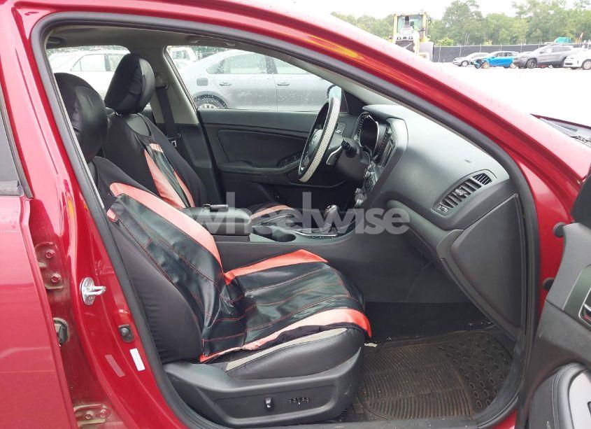 Photo 5 of 2012 Kia Optima SX (VIN 5XXGR4A65CG010749)