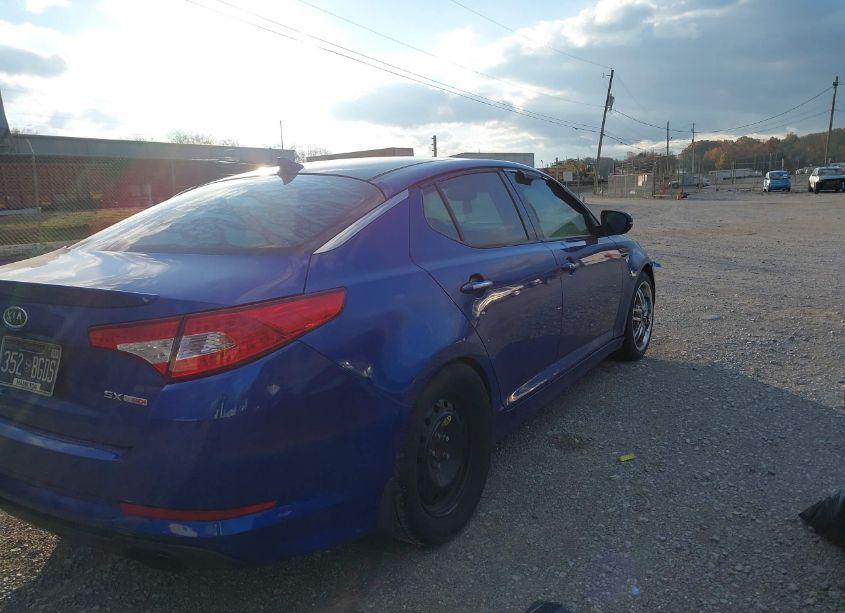 Photo 4 of 2012 Kia Optima SX (VIN 5XXGR4A65CG056730)