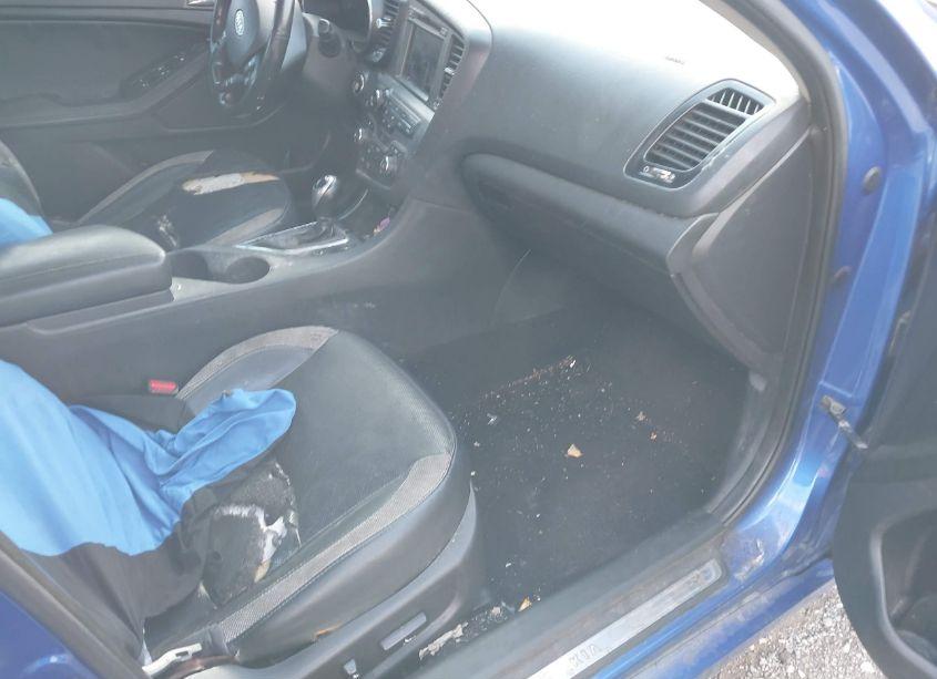 Photo 5 of 2012 Kia Optima SX (VIN 5XXGR4A65CG056730)