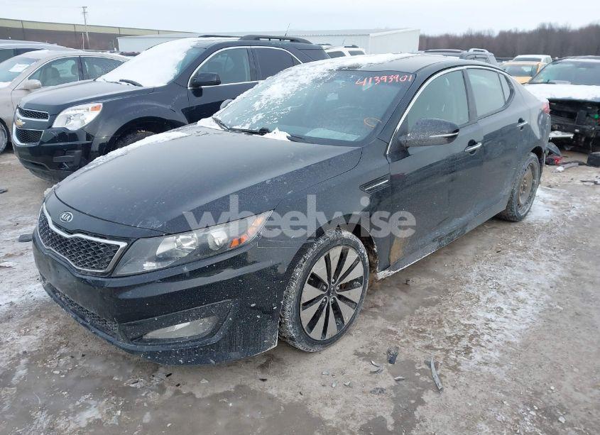 Photo 2 of 2012 Kia Optima SX (VIN 5XXGR4A65CG066089)