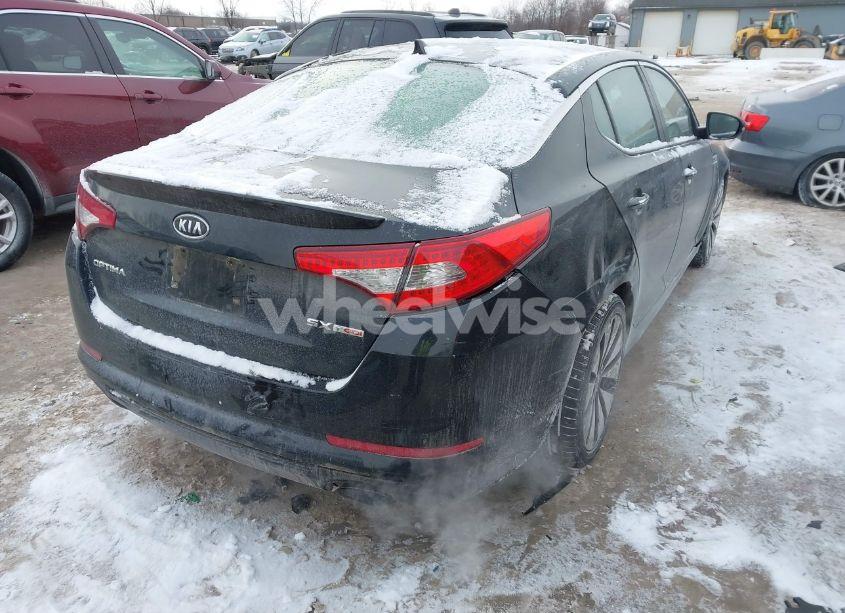 Photo 4 of 2012 Kia Optima SX (VIN 5XXGR4A65CG066089)