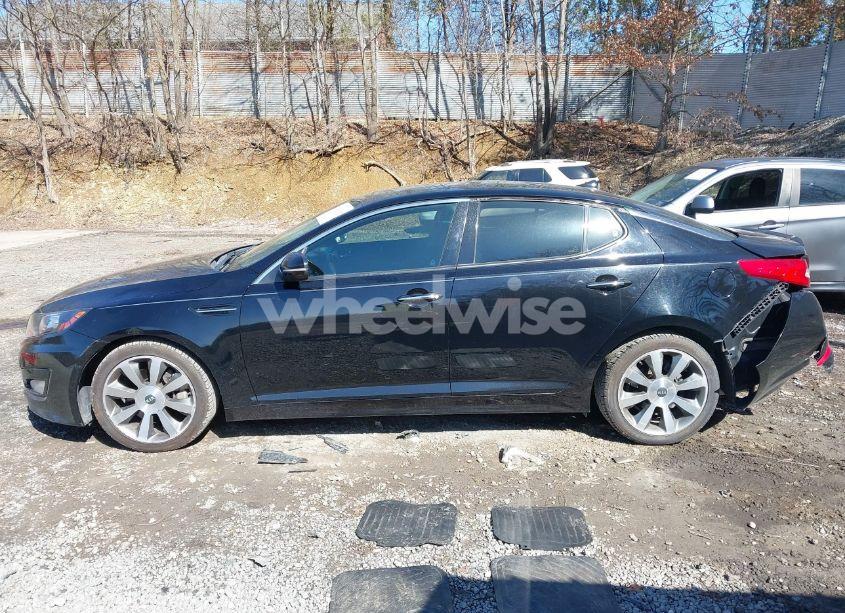 Photo 14 of 2013 Kia Optima SX (VIN 5XXGR4A65DG186542)