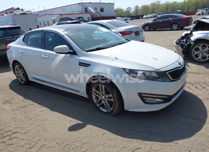 2013 Kia Optima SX (VIN 5XXGR4A65DG231012) main photo