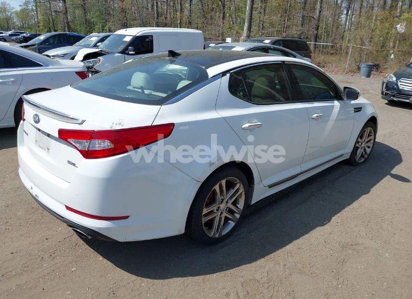 Photo 4 of 2013 Kia Optima SX (VIN 5XXGR4A65DG231012)