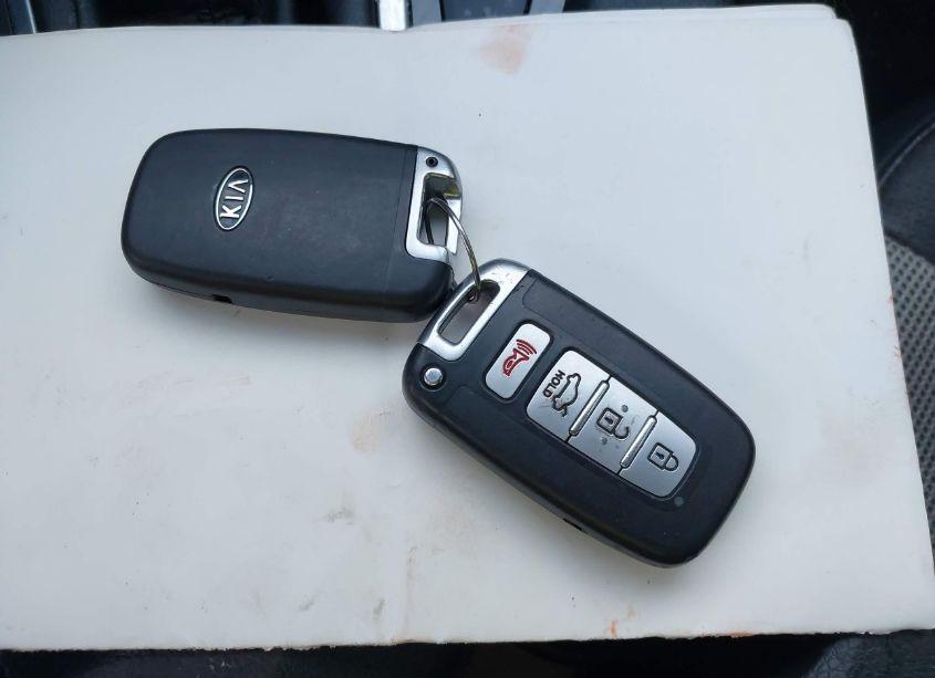 Photo 11 of 2013 Kia Optima SX (VIN 5XXGR4A65DG238462)