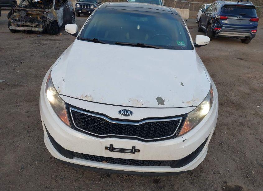 Photo 6 of 2013 Kia Optima SX (VIN 5XXGR4A65DG238462)
