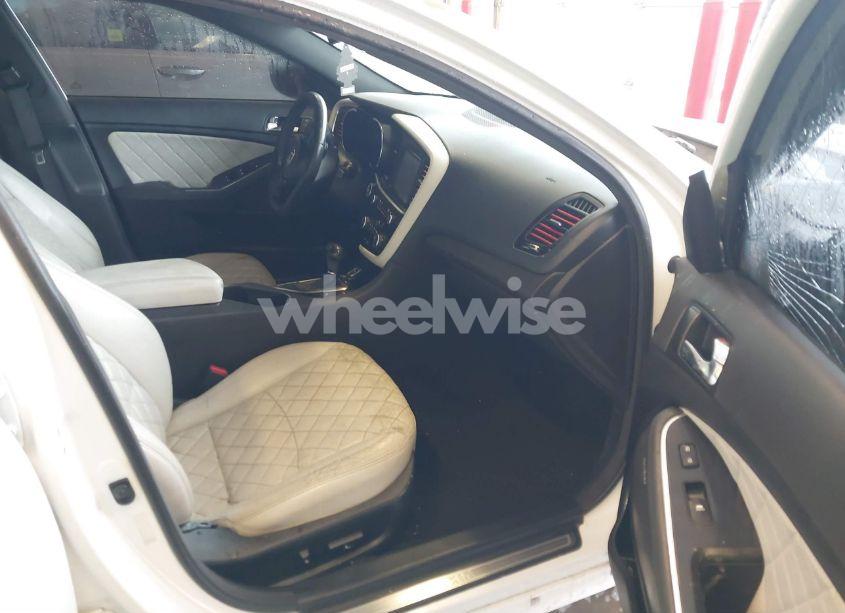 Photo 5 of 2014 Kia Optima SXL TURBO (VIN 5XXGR4A65EG278767)