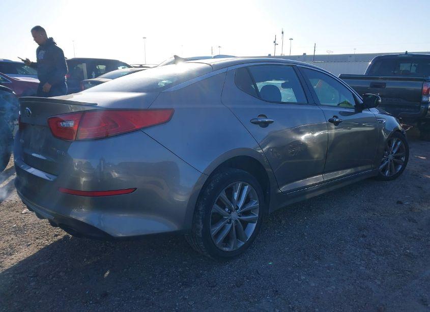 Photo 4 of 2014 Kia Optima (VIN 5XXGR4A65EG283483)