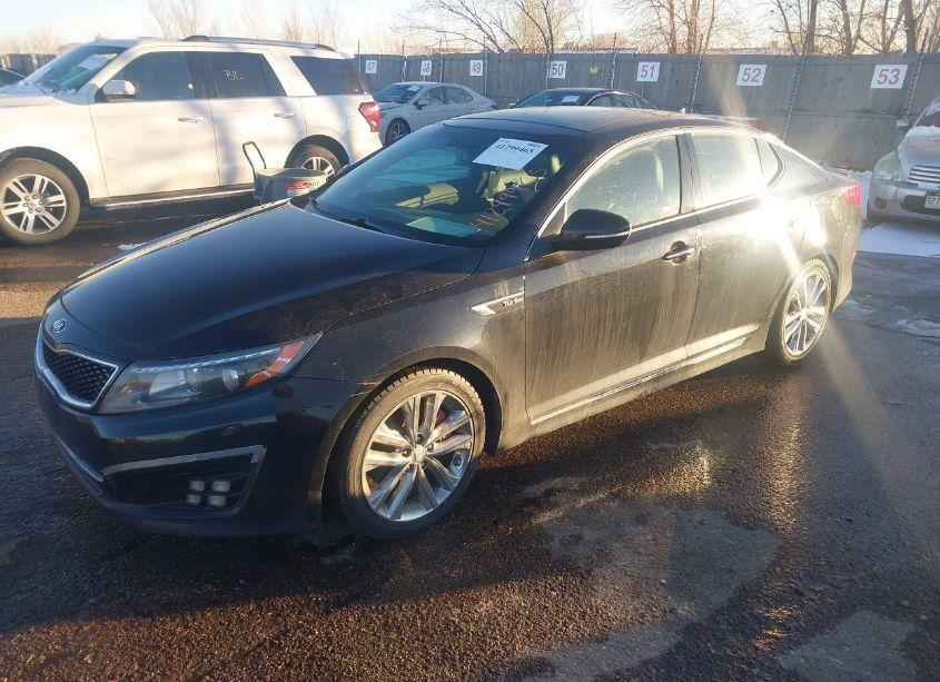 Photo 2 of 2015 Kia Optima SXL TURBO (VIN 5XXGR4A65FG482180)