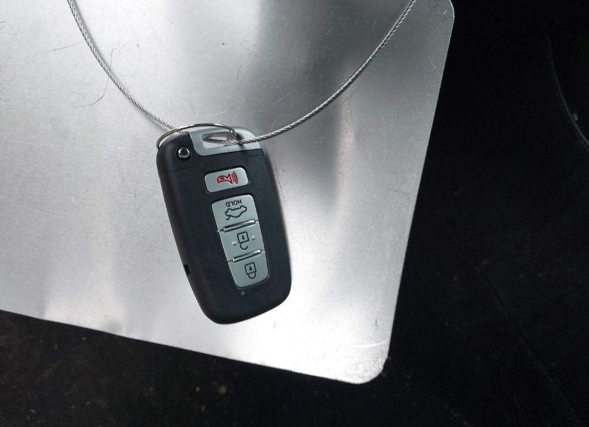 Photo 11 of 2012 Kia Optima SX (VIN 5XXGR4A66CG002501)