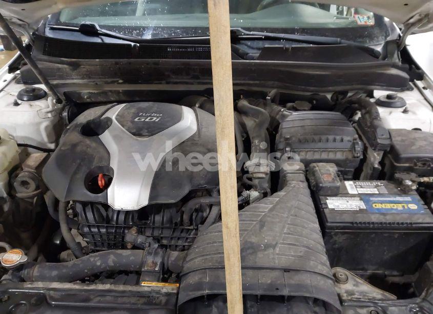 Photo 10 of 2012 Kia Optima SX (VIN 5XXGR4A66CG011697)