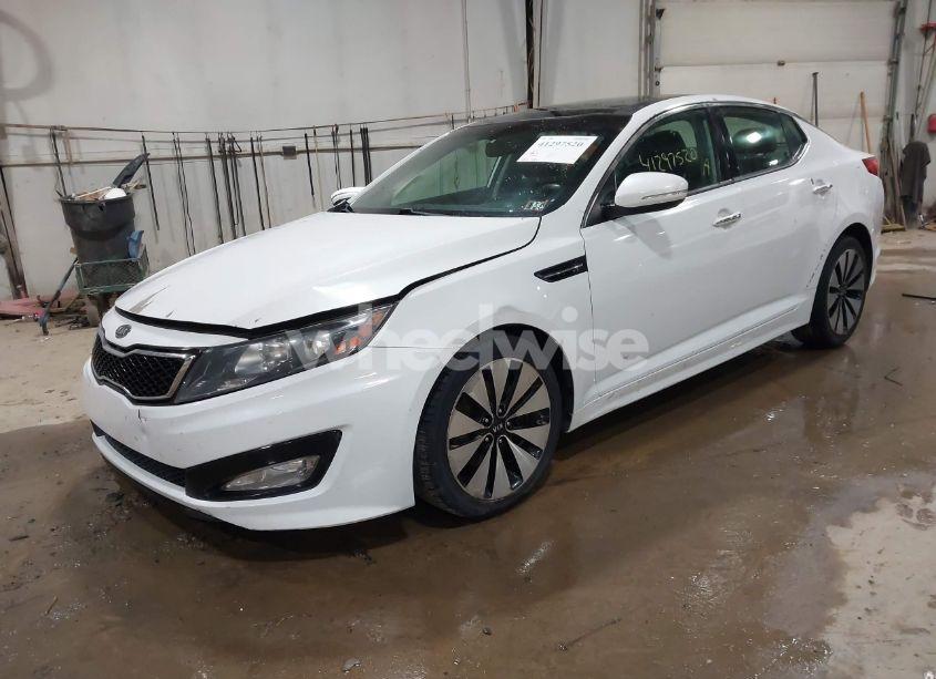 Photo 2 of 2012 Kia Optima SX (VIN 5XXGR4A66CG011697)