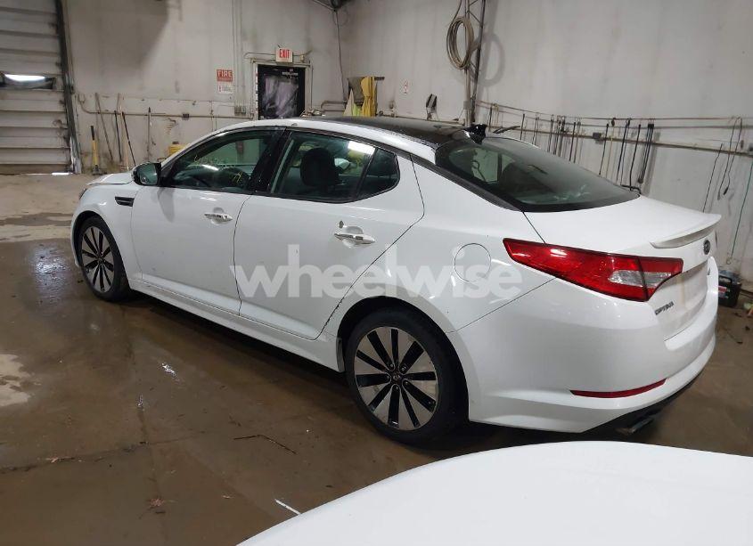 Photo 3 of 2012 Kia Optima SX (VIN 5XXGR4A66CG011697)