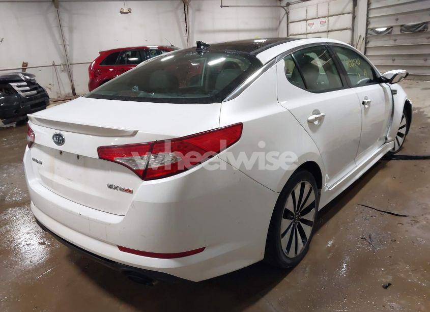 Photo 4 of 2012 Kia Optima SX (VIN 5XXGR4A66CG011697)