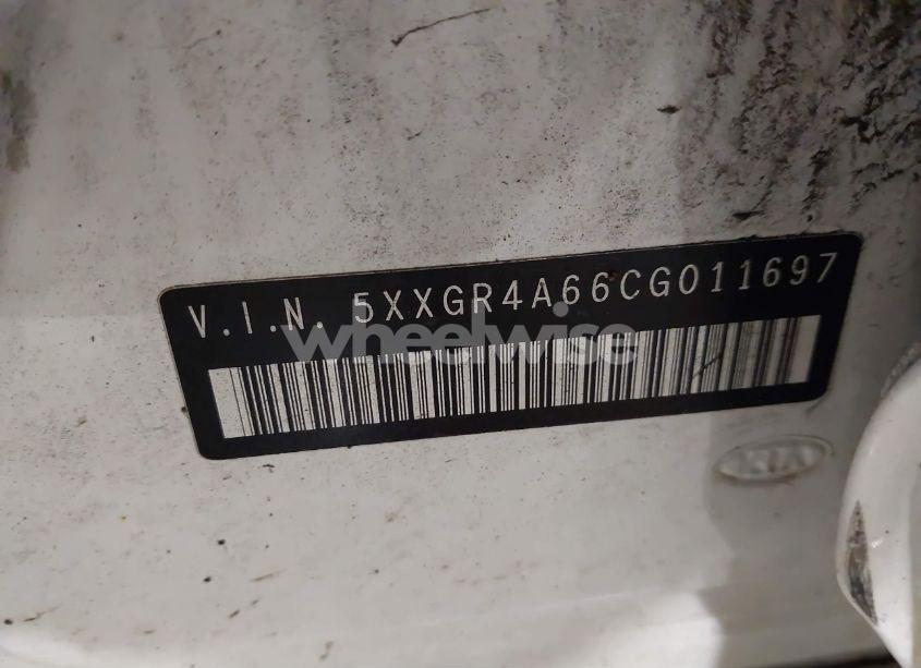 Photo 9 of 2012 Kia Optima SX (VIN 5XXGR4A66CG011697)