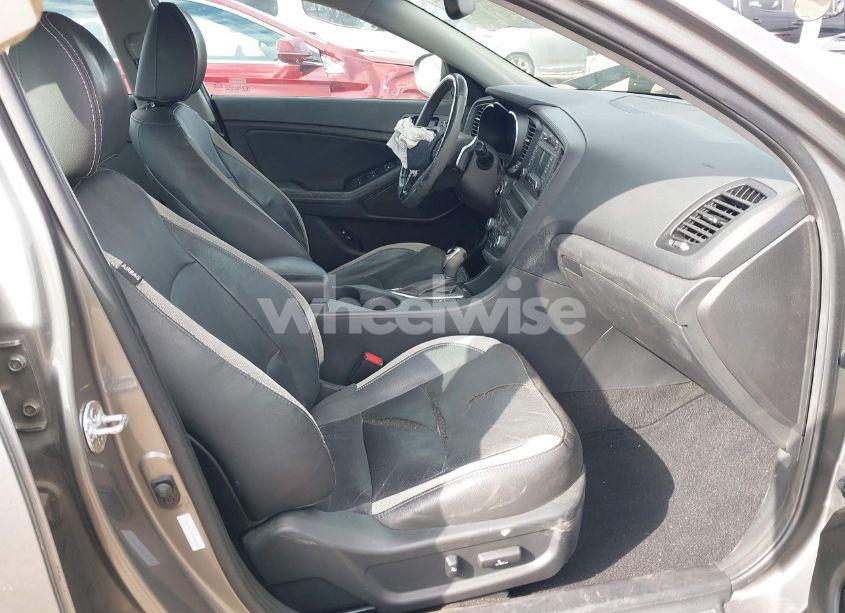 Photo 5 of 2012 Kia Optima SX (VIN 5XXGR4A66CG028029)