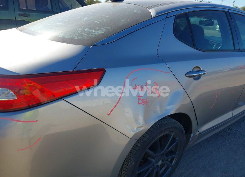 Photo 12 of 2012 Kia Optima SX (VIN 5XXGR4A66CG079661)