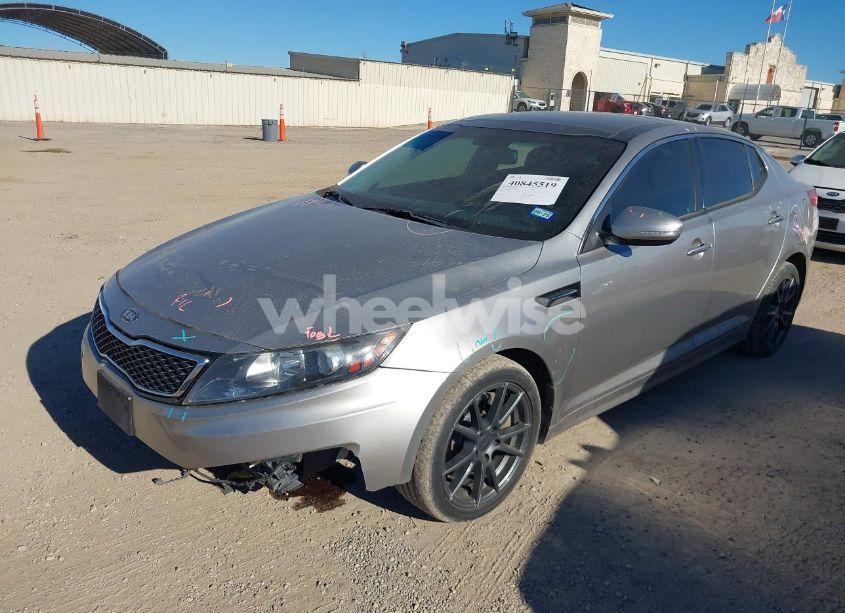 Photo 2 of 2012 Kia Optima SX (VIN 5XXGR4A66CG079661)