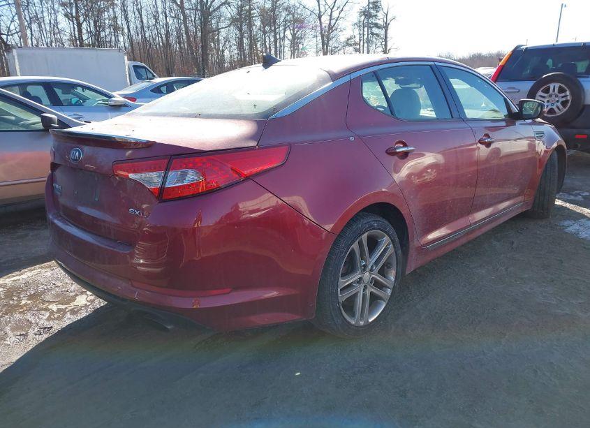 Photo 4 of 2013 Kia Optima SX (VIN 5XXGR4A66DG121800)