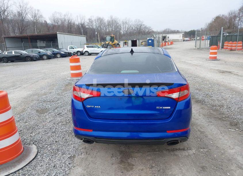 Photo 15 of 2013 Kia Optima SX (VIN 5XXGR4A66DG211495)