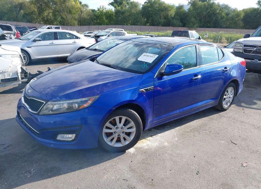 Photo 2 of 2015 Kia Optima SX TURBO (VIN 5XXGR4A66FG440844)