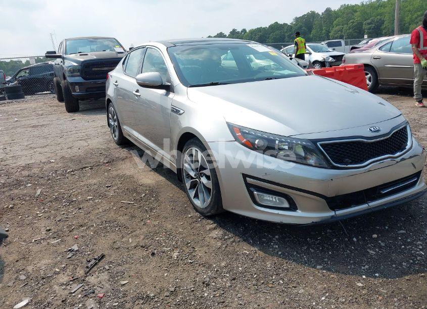 2015 Kia Optima SX TURBO (VIN 5XXGR4A66FG474914) main photo