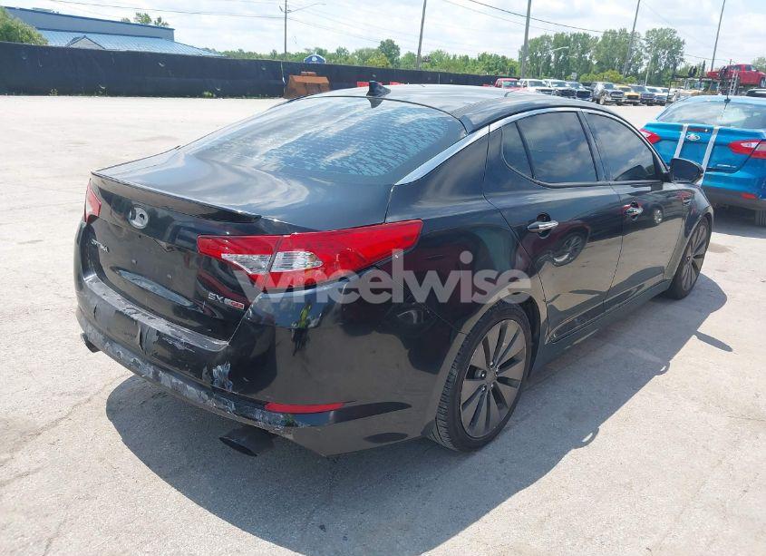 Photo 4 of 2012 Kia Optima SX (VIN 5XXGR4A67CG005505)