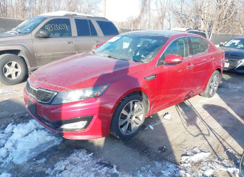 Photo 2 of 2012 Kia Optima SX (VIN 5XXGR4A67CG082391)