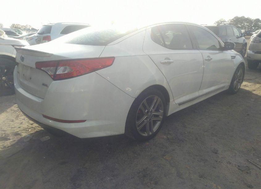 Photo 4 of 2013 Kia Optima SX (VIN 5XXGR4A67DG092470)