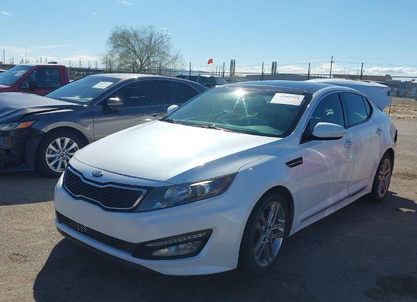 Photo 2 of 2013 Kia Optima SX (VIN 5XXGR4A67DG128416)