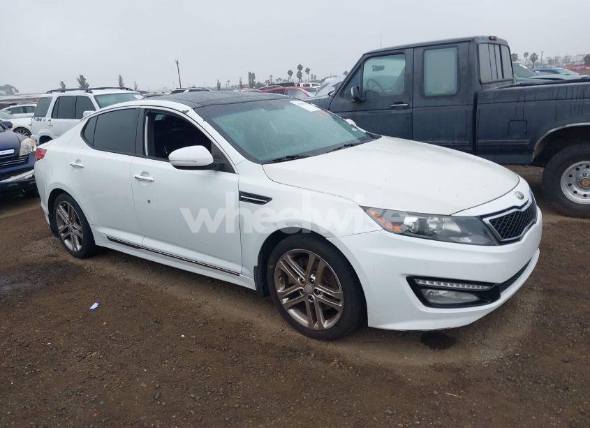 2013 Kia Optima SX (VIN 5XXGR4A67DG234042) main photo