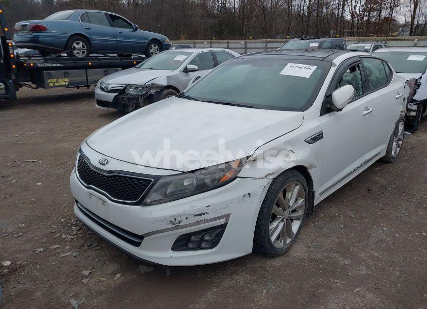 Photo 2 of 2014 Kia Optima SXL TURBO (VIN 5XXGR4A67EG283257)